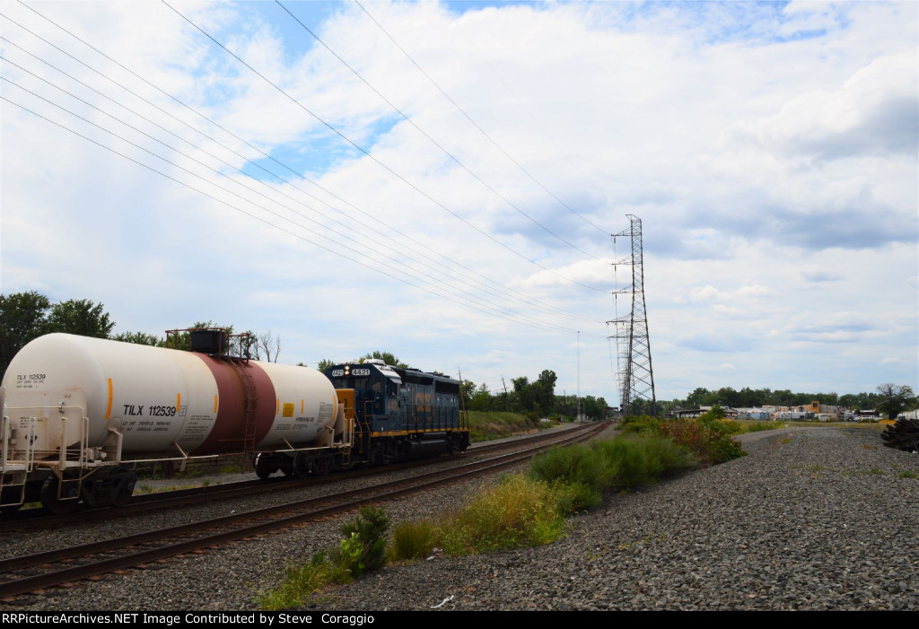 CSX4421 & TILX 112539